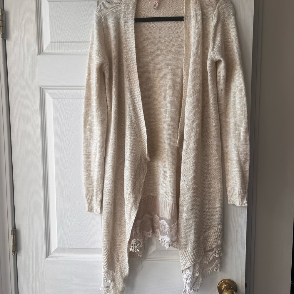 Red Camel Cream Cardigan with Lace Hem
